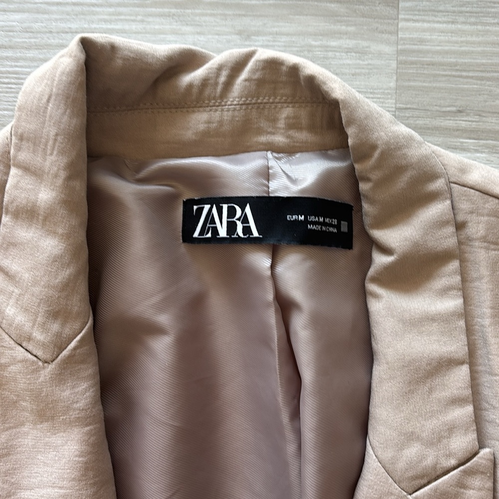 Zara blazer in cream tan